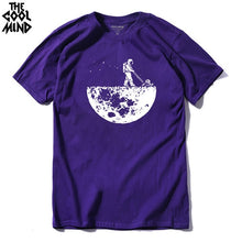 Load image into Gallery viewer, MOON PRINT TSHIRT