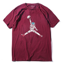 Load image into Gallery viewer, BASKETBALLER ASTRONAUT PRINT SHIRT