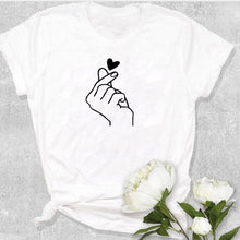 Load image into Gallery viewer, LOVE Tshirt